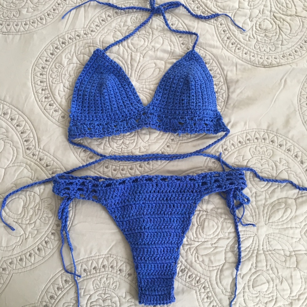 Hand Crochet Blue Bikini Set (BOTTOMS ONLY)
